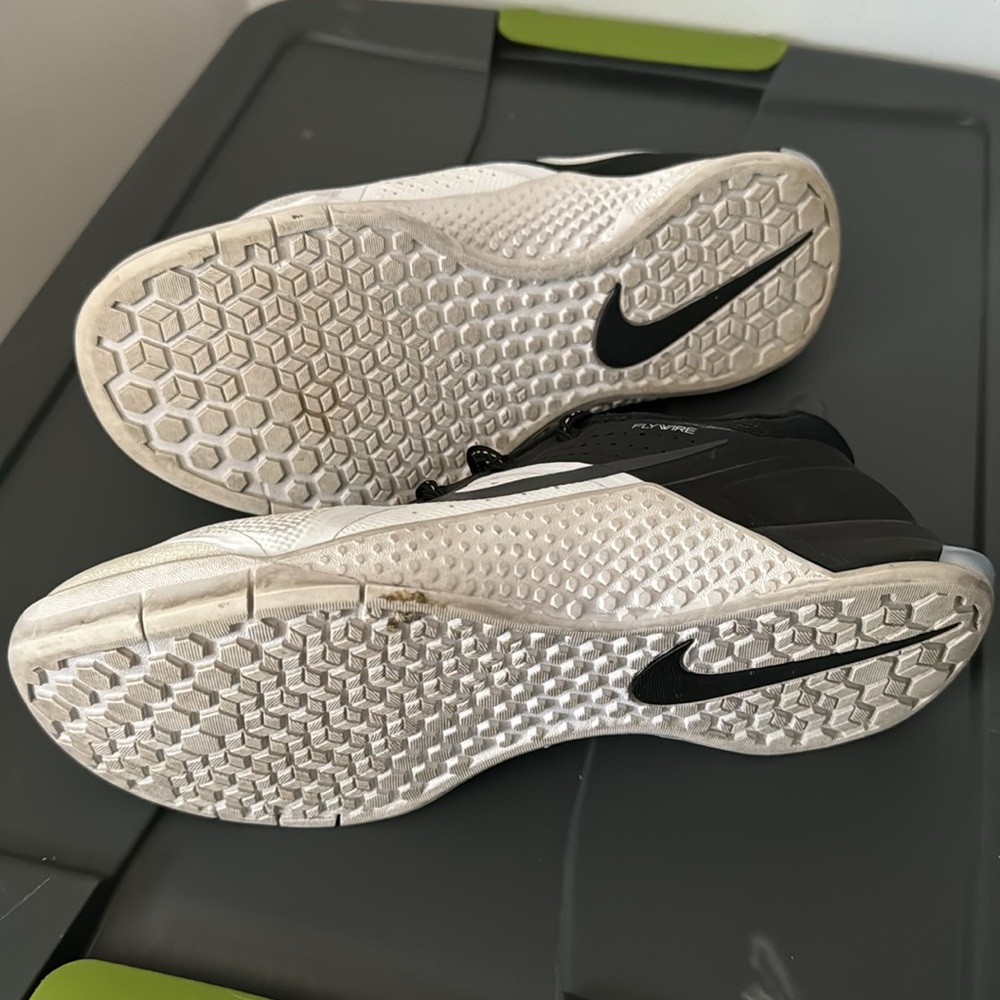 Nike Training - Picture 2 of 2